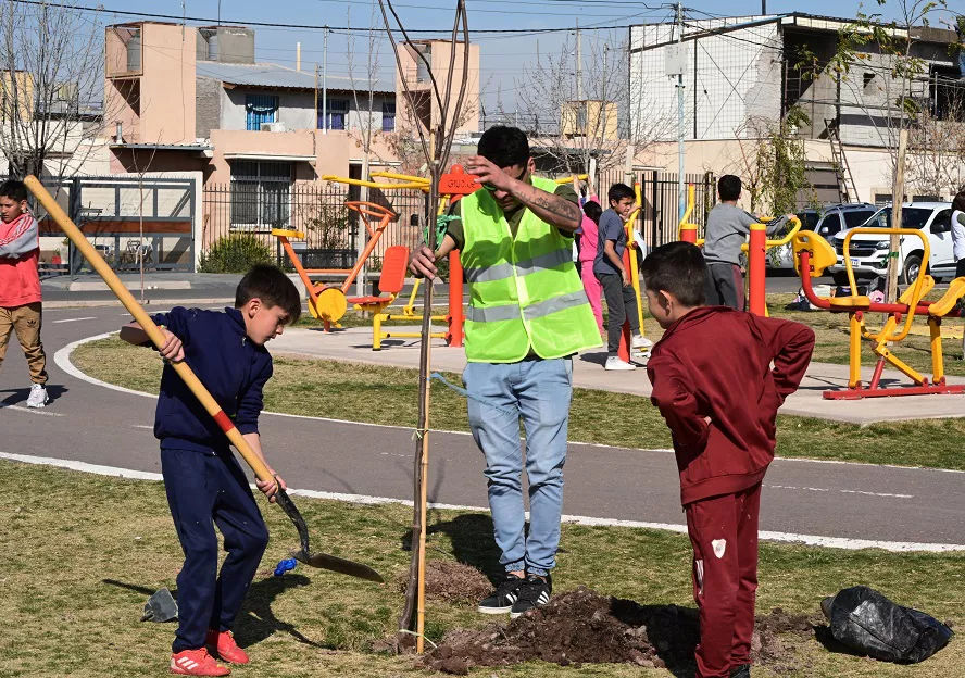 Expo Árbol cierre 2022 en parque Benegas 2 ok
