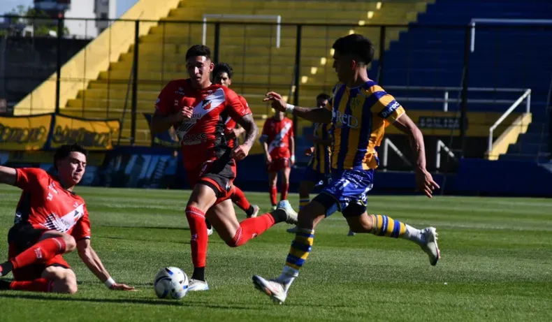 Deportivo Maipú, Atlanta, Clasificó el Cruzado