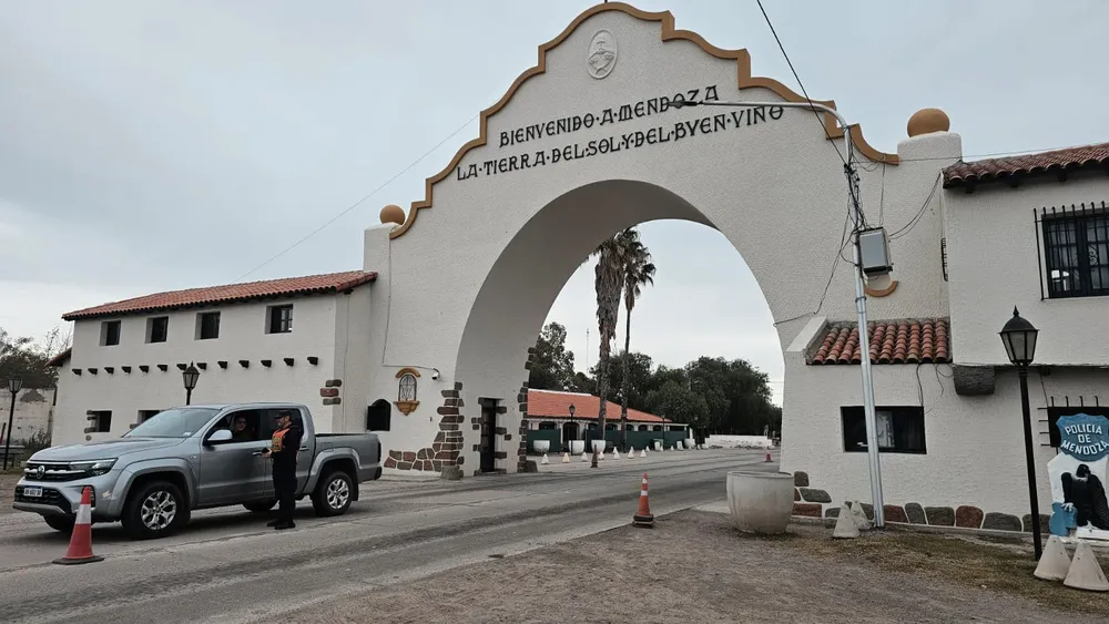 Desaguadero controles