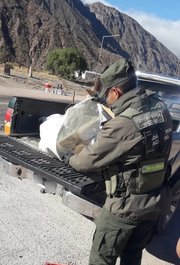 Mercadería contrabando Mendoza (12)