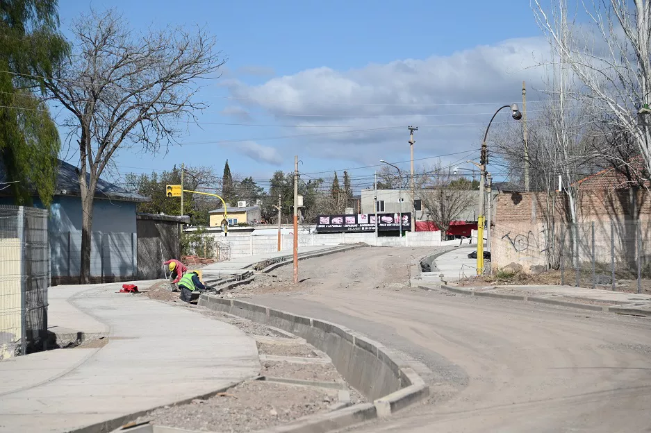 obra apertura calle segundo sombra godoy cruz 1