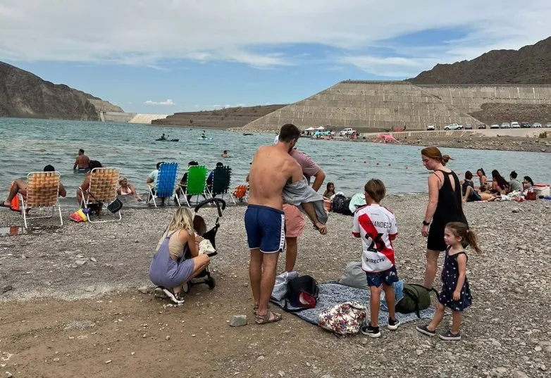 14d2729aaa97ac58dd9409730ee84f47_L