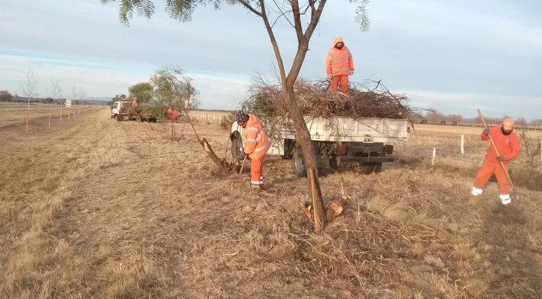 b4a95d8d-9160-41e5-a37b-126db06ba8b9