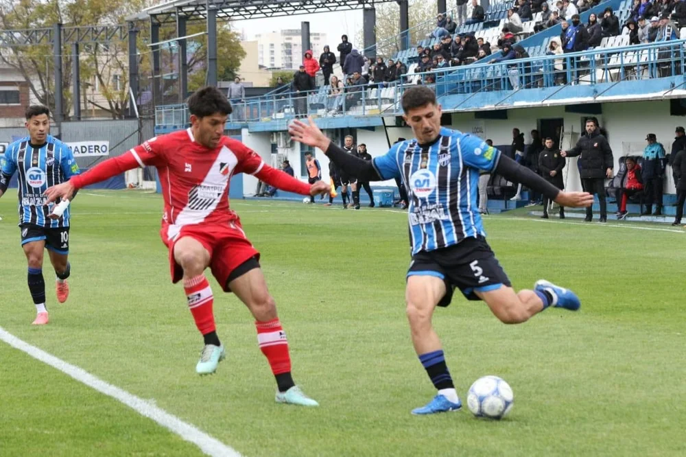 Deportivo Maipú, Gimnasia y Esgrima de Jujuy