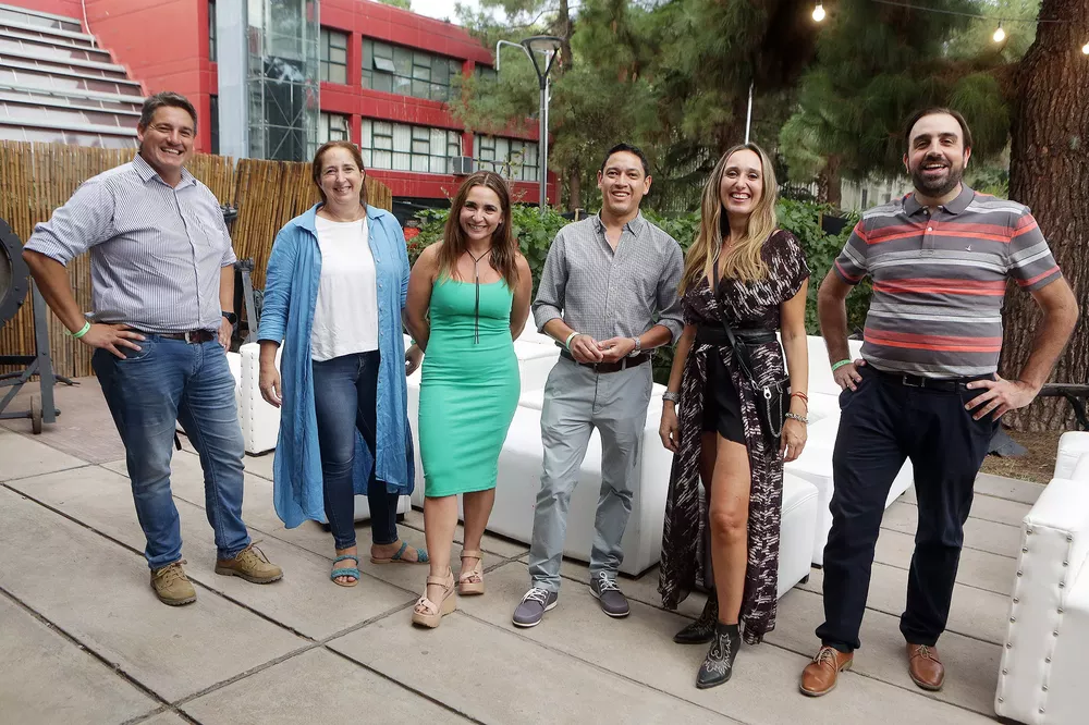 EQUIPO DE TRABAJO DE EXPO VEA