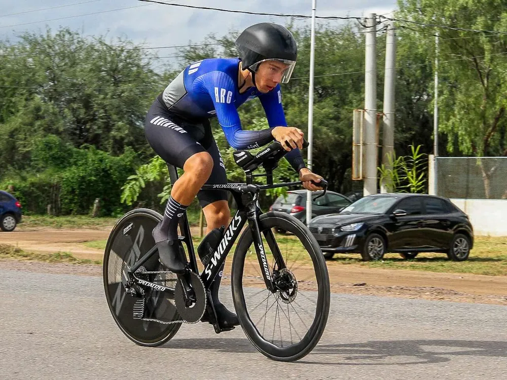Ciclismo, Mateo Kalejman campeon argentino CRI