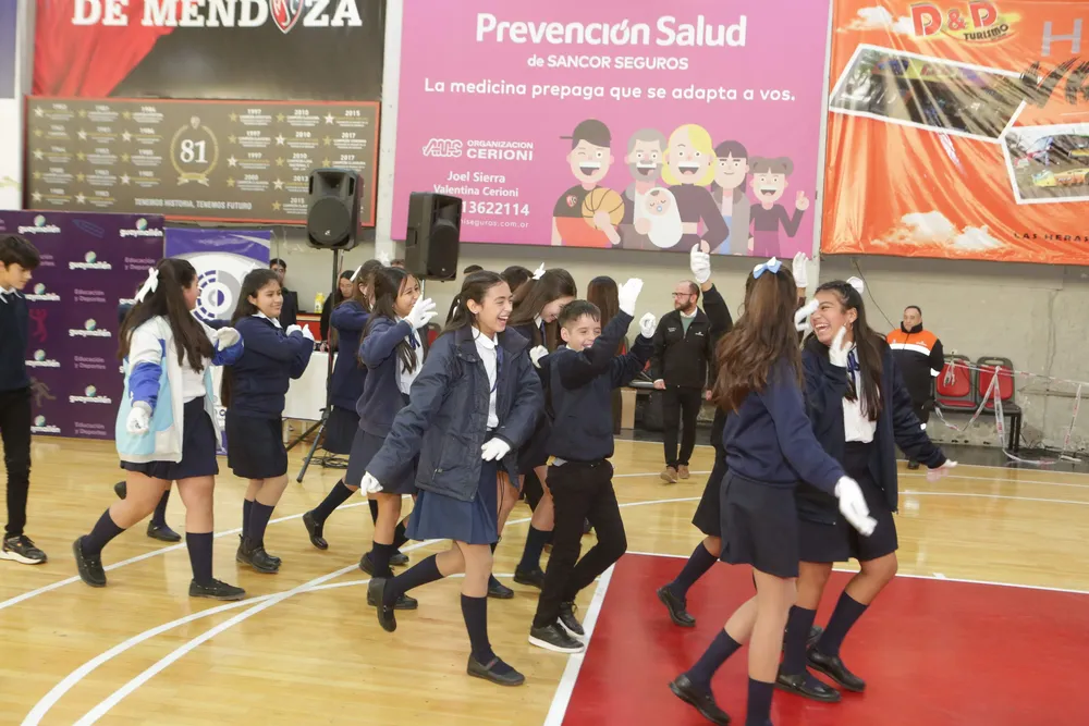 reconocimiento a estudiantes (7)