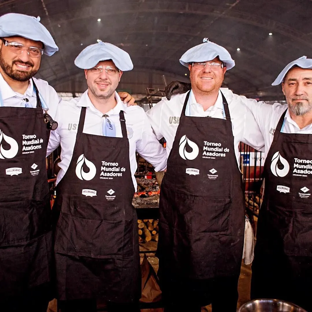 equipo asadores Malvinas Argentina