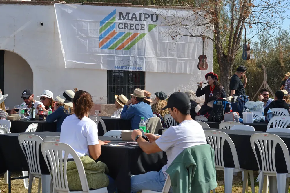 Peña Maipú 1