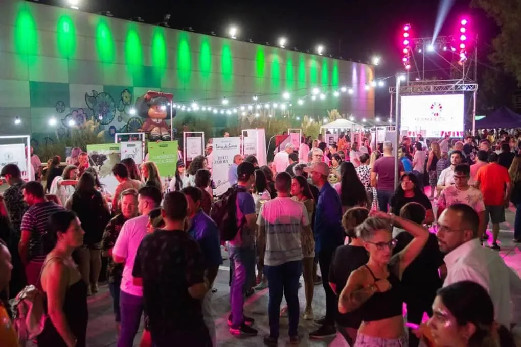 paseo-de-la-patria-Bonarda