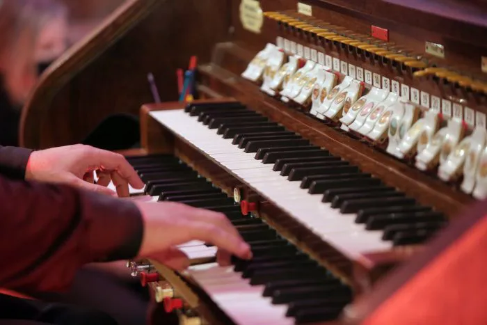 POR-LOS-CAMINOS-DEL-VINO-2