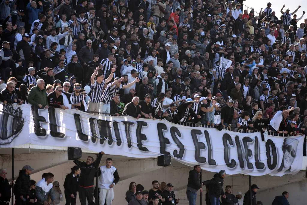 Gimnasia y Esgrima, Vélez