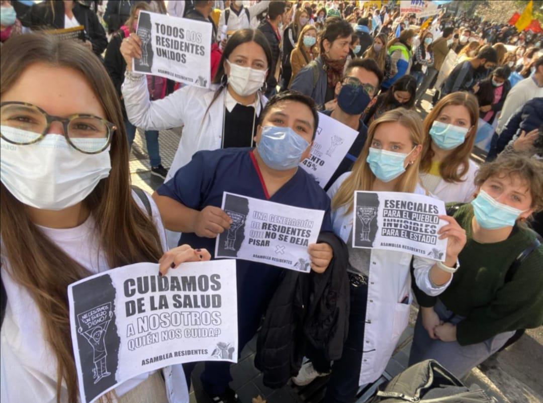 medicos_mza_reclamo4