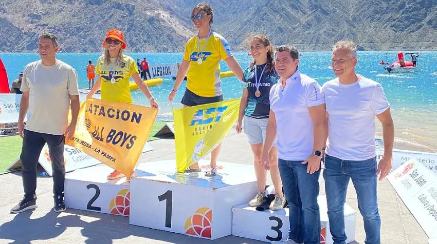 Natacion, Romina Profili, 4 medallas de oro