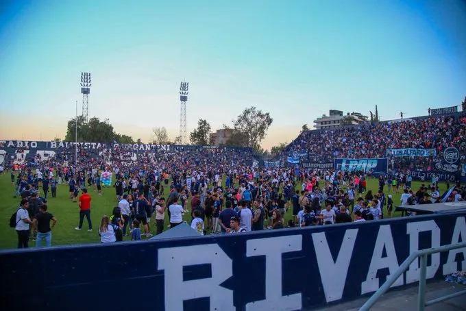 Primera Nacional, Independiente Rivadavia