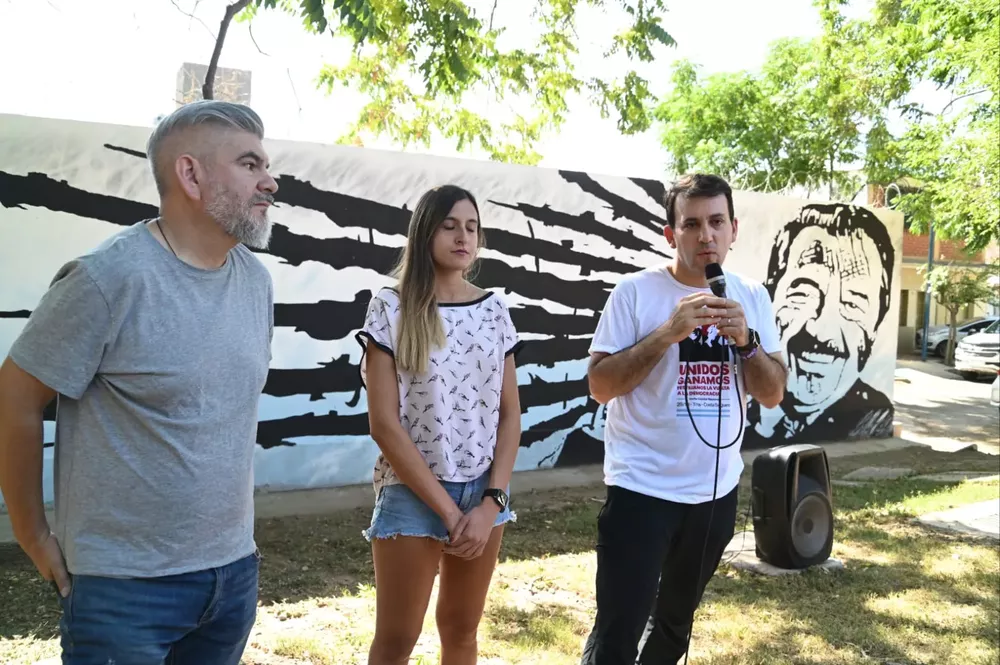 Mural Alfonsin ciclovia Godoy Cruz Tadeo García Zalazar 7