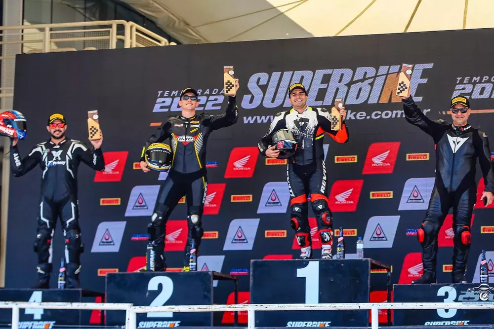 Superbike, Podio de Pandolfino