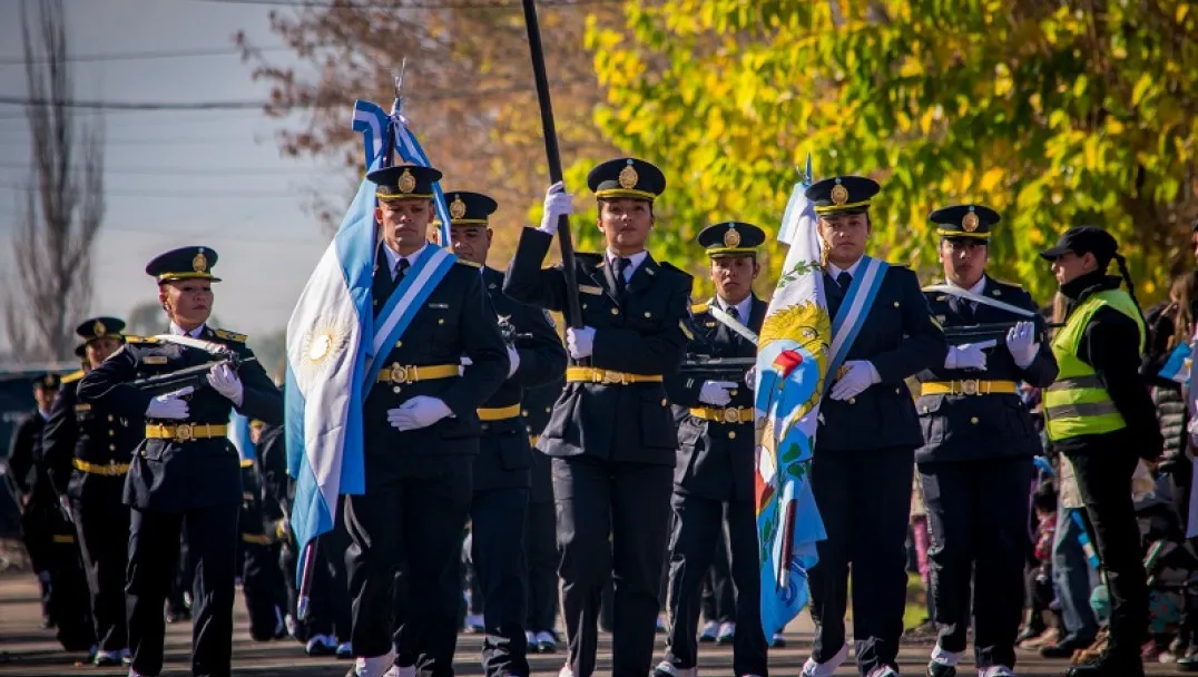 5a69df6530680c270aa7d0b34cb5d6a5_608_1076_c