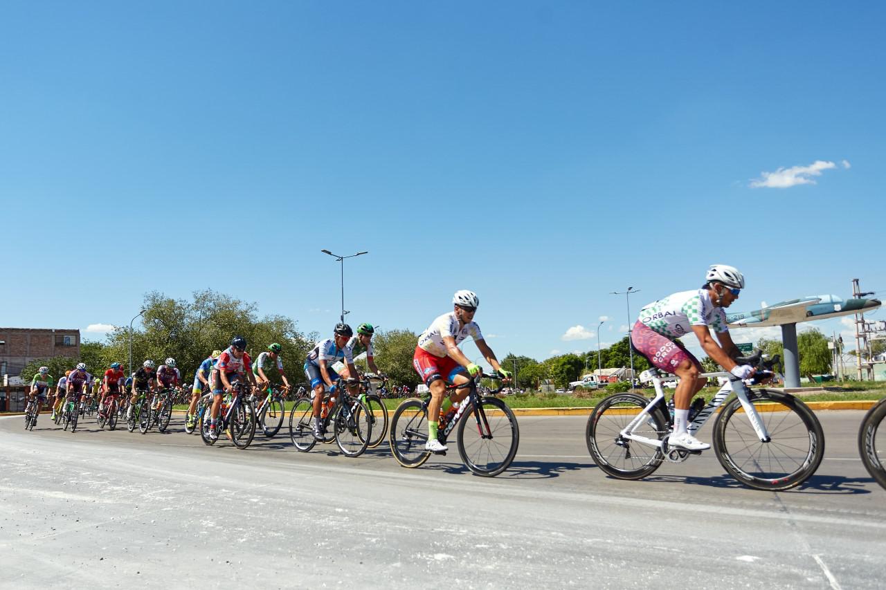 Vuelta de Mendoza etapa en LH