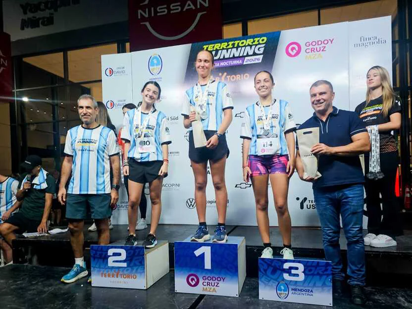Maratón Nocturna Godoy Cruz, podio