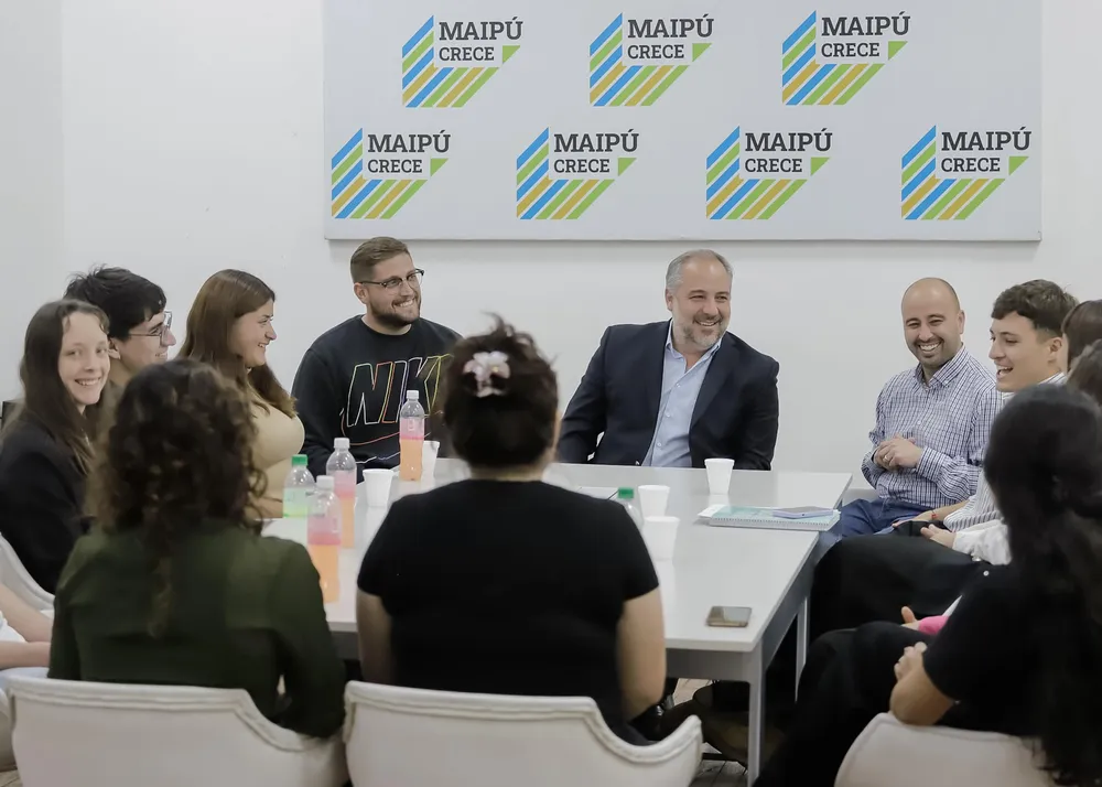 Hackathon Sostenible 2025  Maipú 1