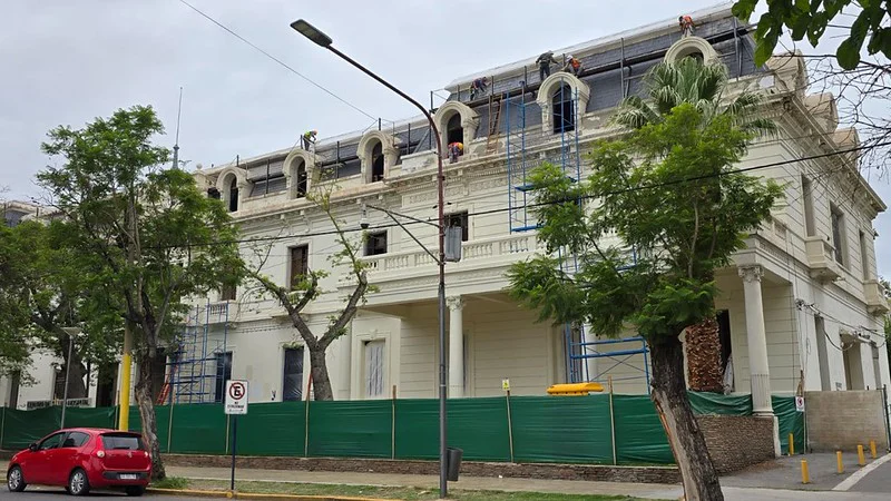 fachada hosp Rawson 2
