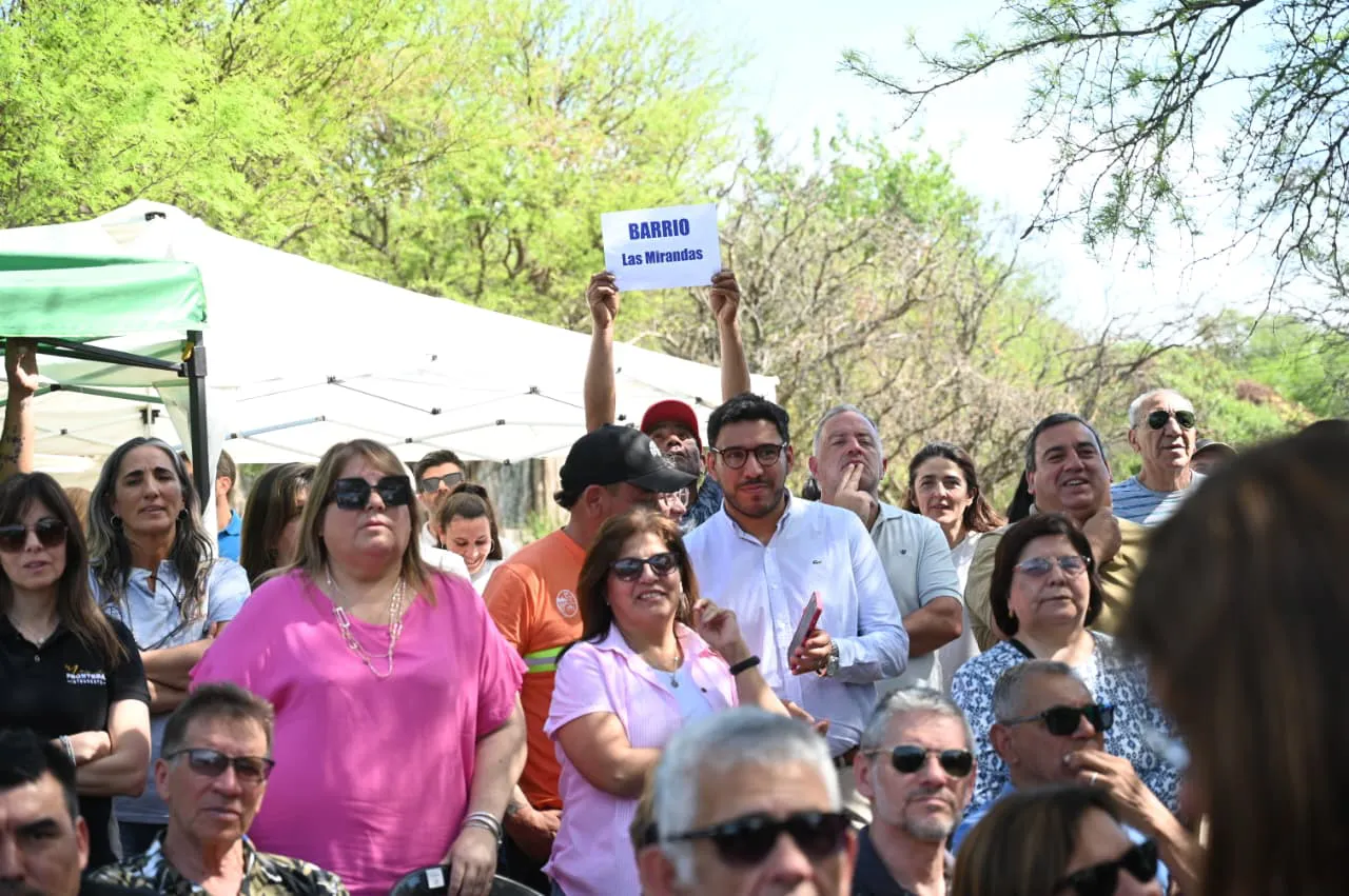 WhatsApp-Image-2025-10-09-at-16.08.39