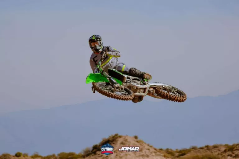 Motocross, Poli y Gollano ganadores