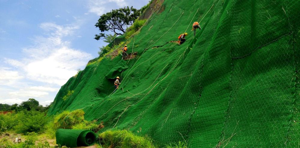 geosinteticos en taludes 2