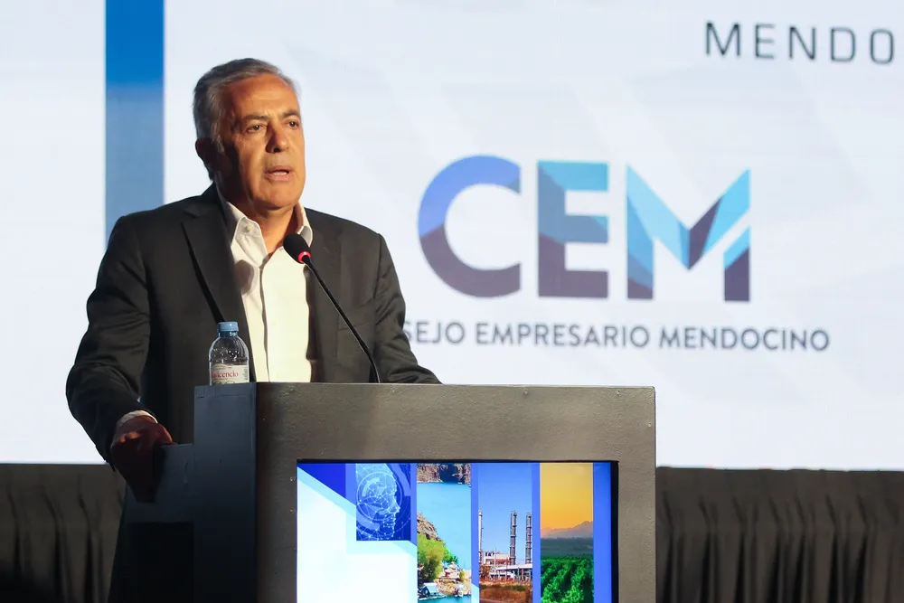 El gobernador Alfredo Cornejo, durante el Foro de Inversiones y Negocios 2025