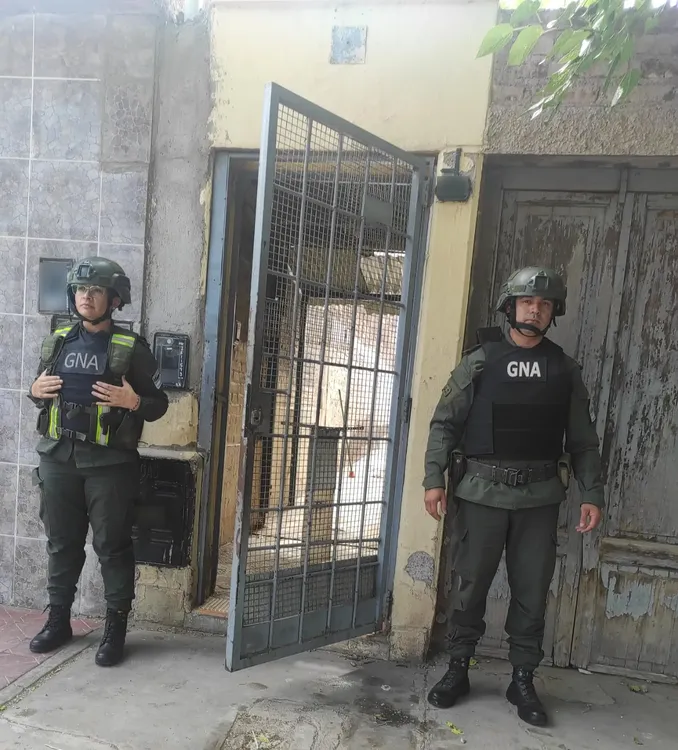 Mendoza allanamientos GN Aduana (3)