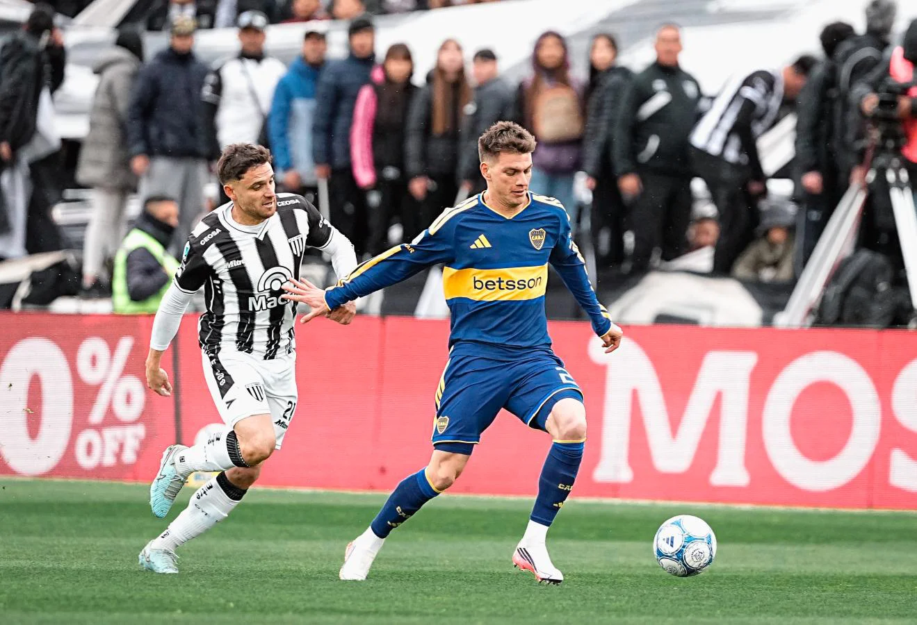 Gimnasia y Esgrima, Boca Juniors