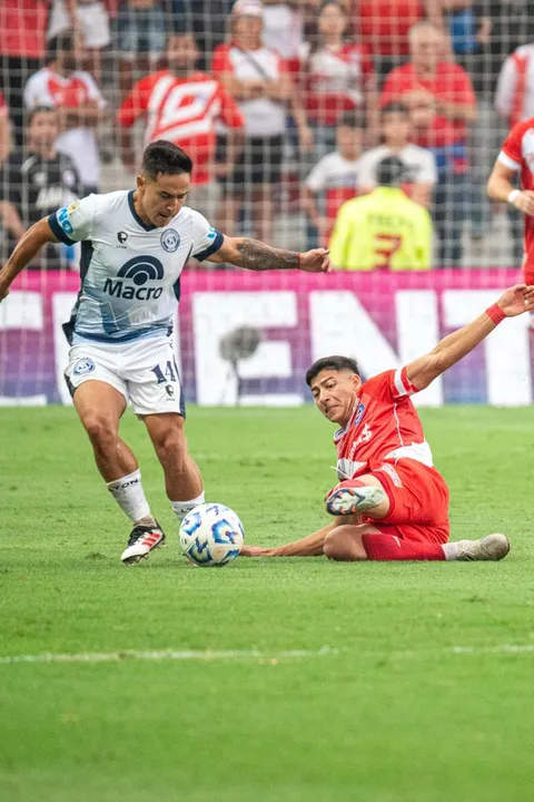 Independiente Rivadavia, Argentinos Jrs.