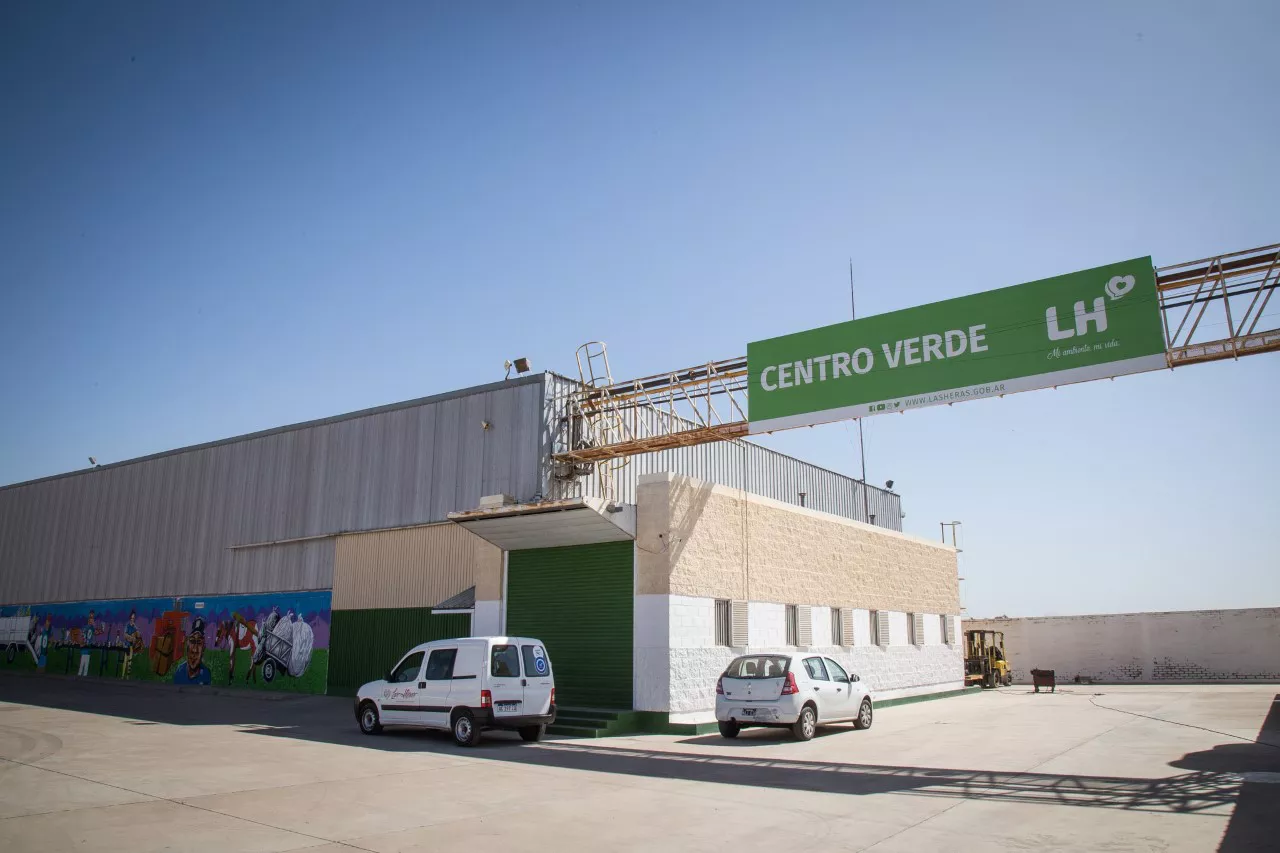 Las Heras, Centro Verde, muro compromiso ambiental
