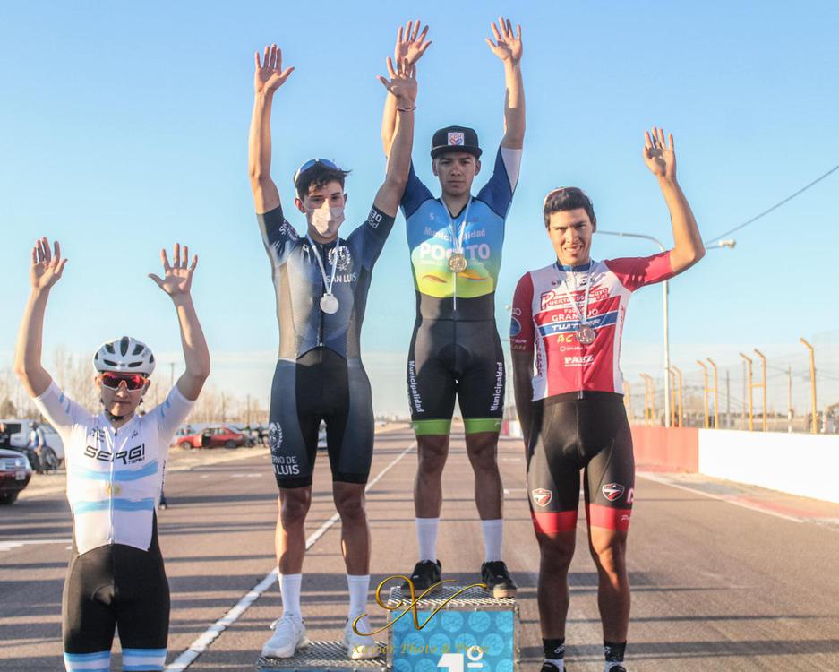 Ciclismo, doblete de Kevin Castro en el Este