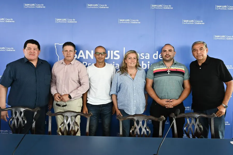 Rally Master, Conferencia de Prensa, Presentacion