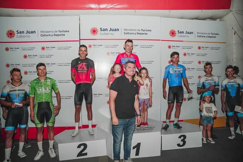 Ciclismo,Doble Difunta Correa, ganò Ramirez