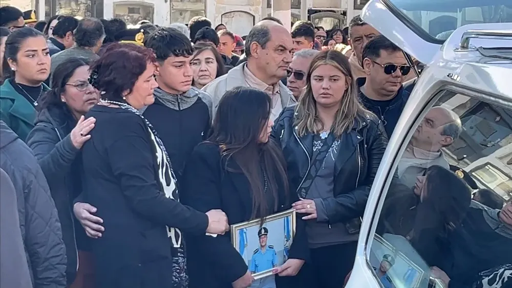 Funeral funcionarios muertos en tragedia helicóptero