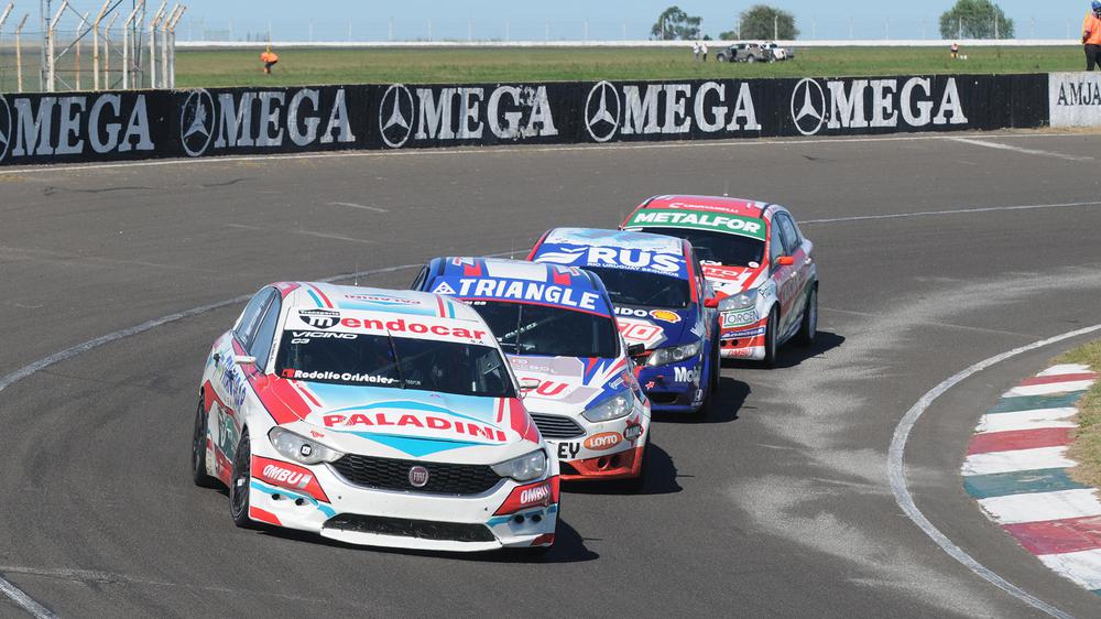 Lucas Vicino, Turismo Nacional, Paraná