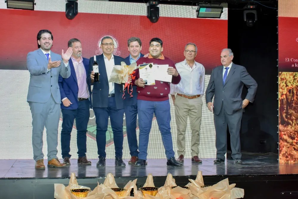 WhatsApp Image 2025-10-18 at 12.48.05 PM