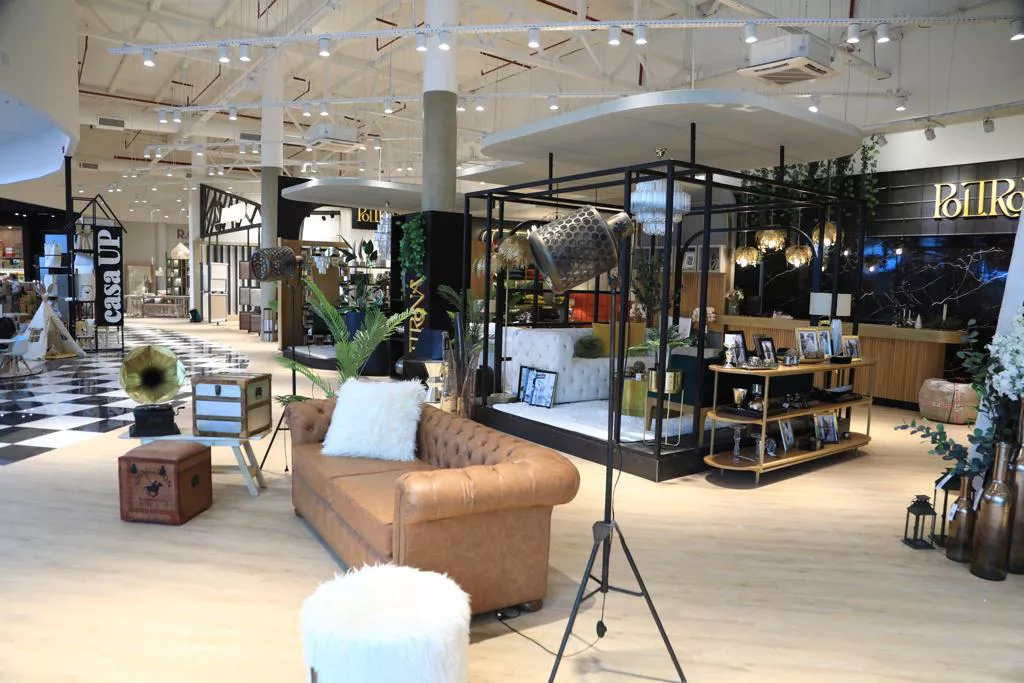 Pasillo ampliado (002)