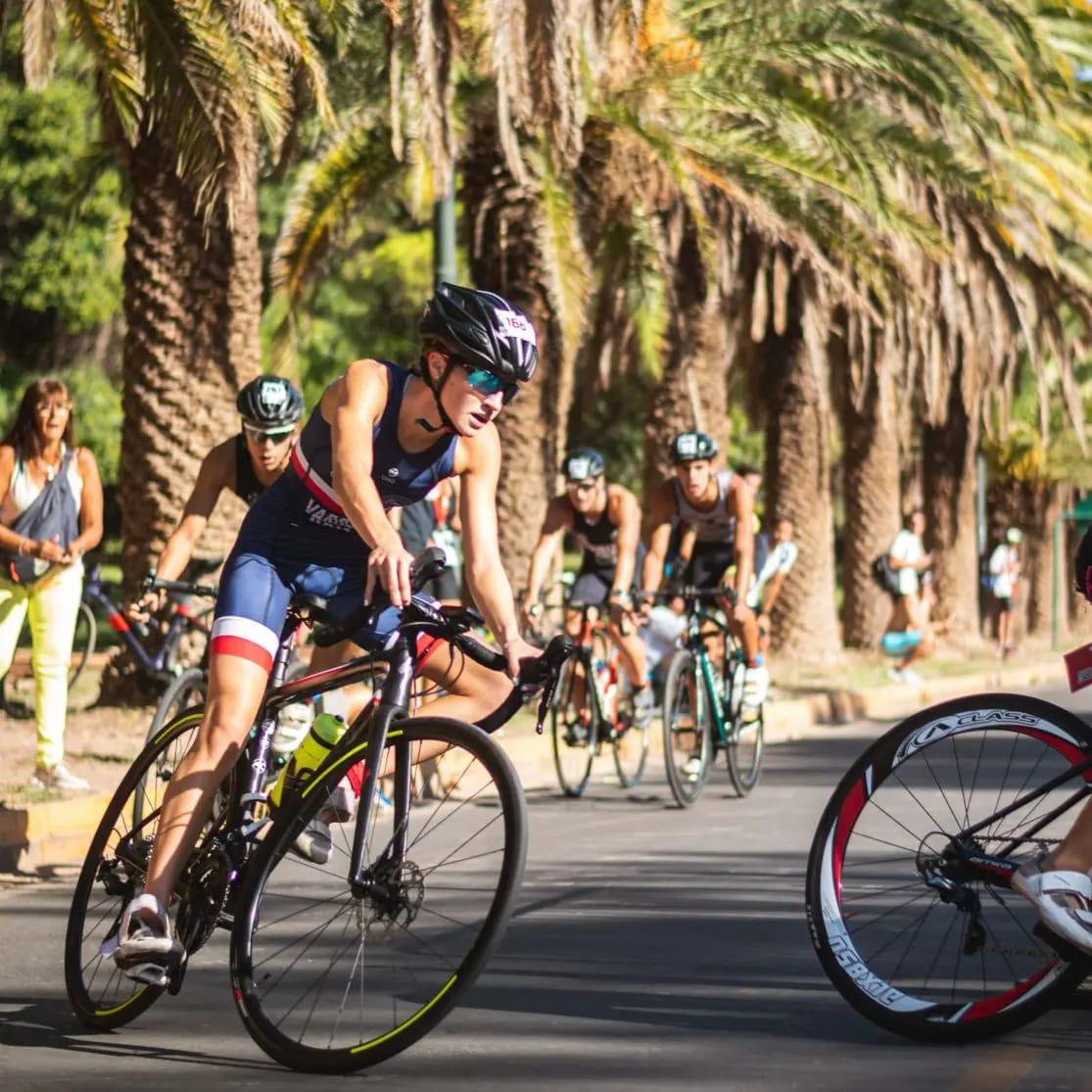 Triatlón Vendimia, Club Mendoza de Regatas