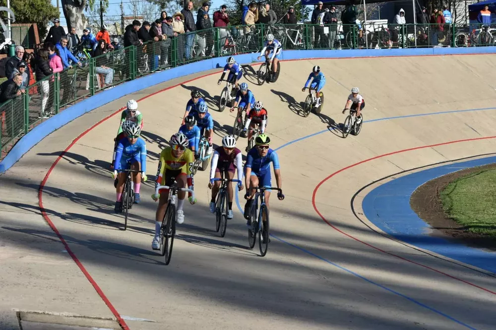 Ciclismo, Julieta Benedetti campeona en Esperanza Santa Fe