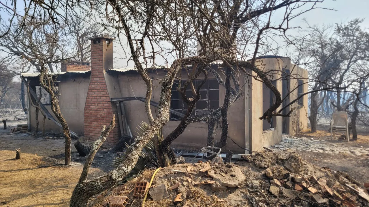 casa quemada Balcarce SL