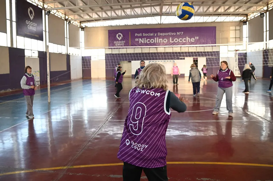 newcom en godoy cruz mendoza