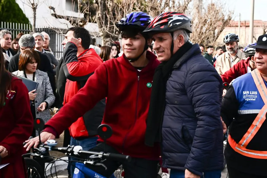 WhatsApp-Image-2025-07-04-at-3.42.33-PM-900x600