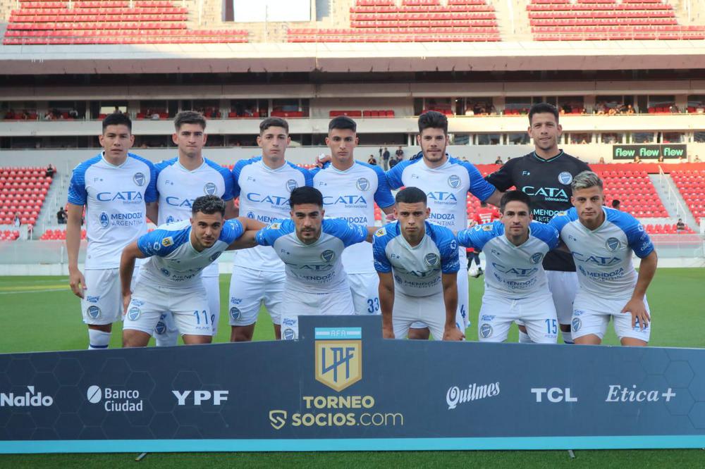 Godoy Cruz, el Tomba goleó al Rojo en Avellaneda