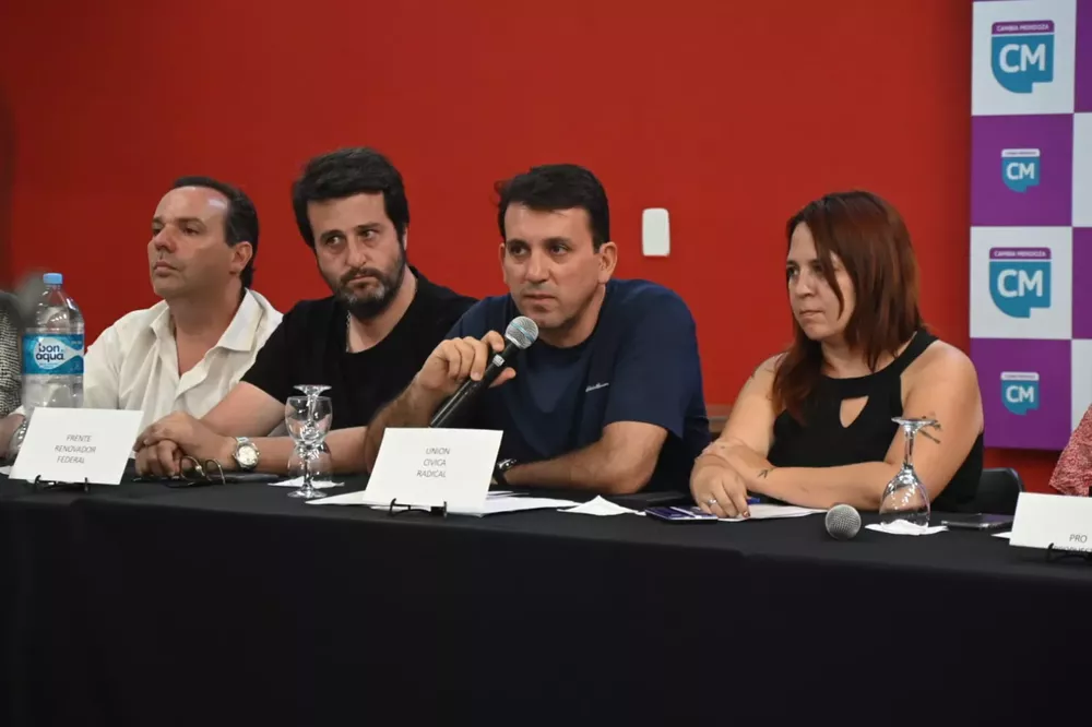 encuentro cambia mendoza 2023 enero garcia zalazar evelin perez