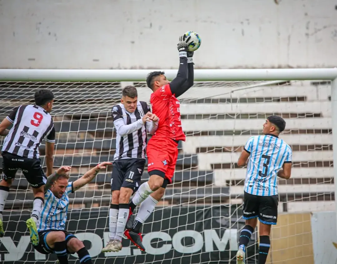 Liga Mendocina, Gimnasia, Argentino