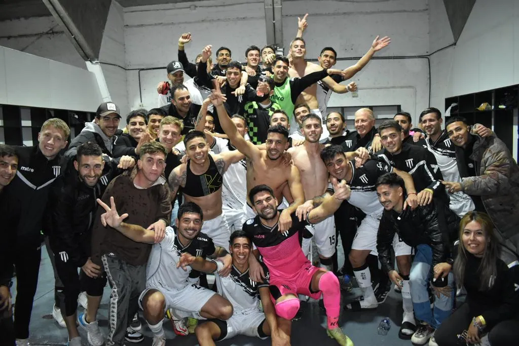 El Nacional, Gimnasia 3- Alvarado 1